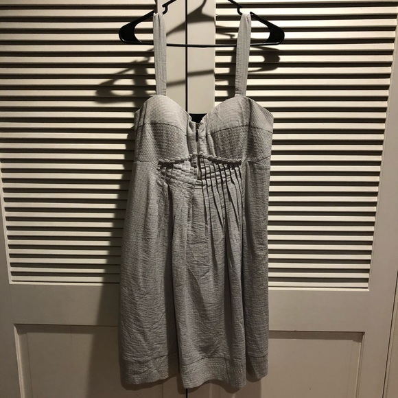 Jessica Simpson Dresses & Skirts - Jessica Simpson Seer Sucker Dress size 14